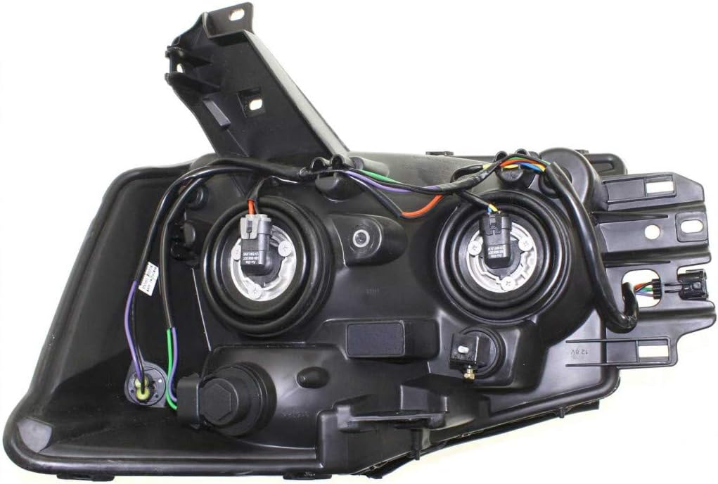Passenger Side Headlight for Nissan Titan 2004-2007 S711