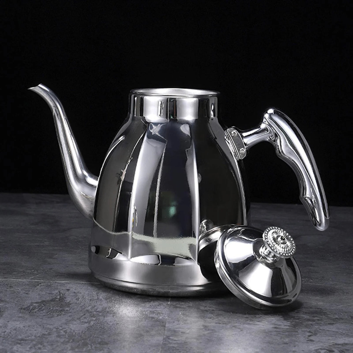 Stainless Stovetop Tea Kettle .5L Y185