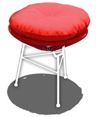 White Lightning Outdoor Lounge Chair H849942