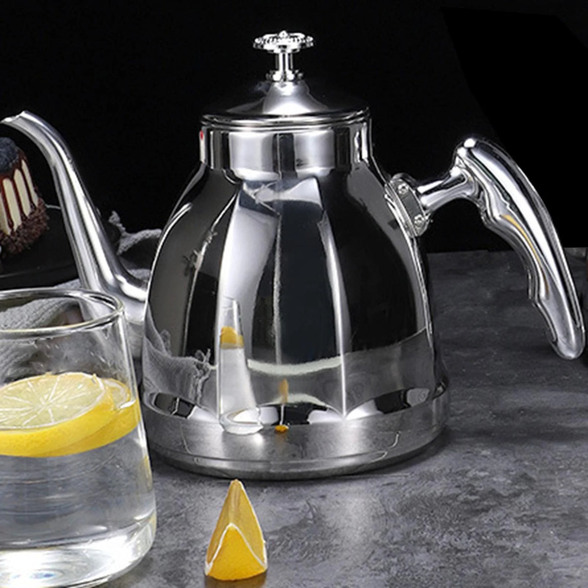 Stainless Stovetop Tea Kettle .5L Y185