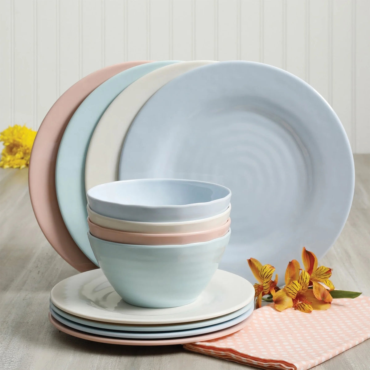 12 Piece Melamine Dinnerware Set T827